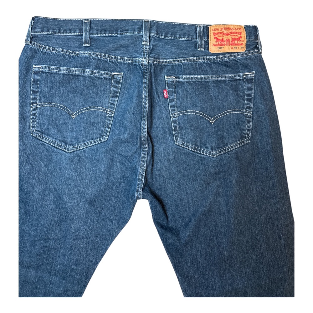 Levi's 501 Straight Leg Classic Denim Jeans Button Fly Mens Tag 40x30 Real 40x28 - Picture 6 of 13